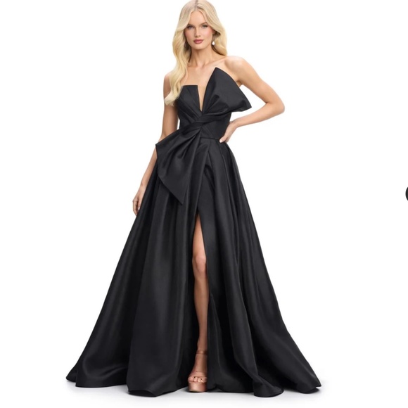 [NWT] ASHLEY LAUREN Black Bow Gown - Picture 2 of 8